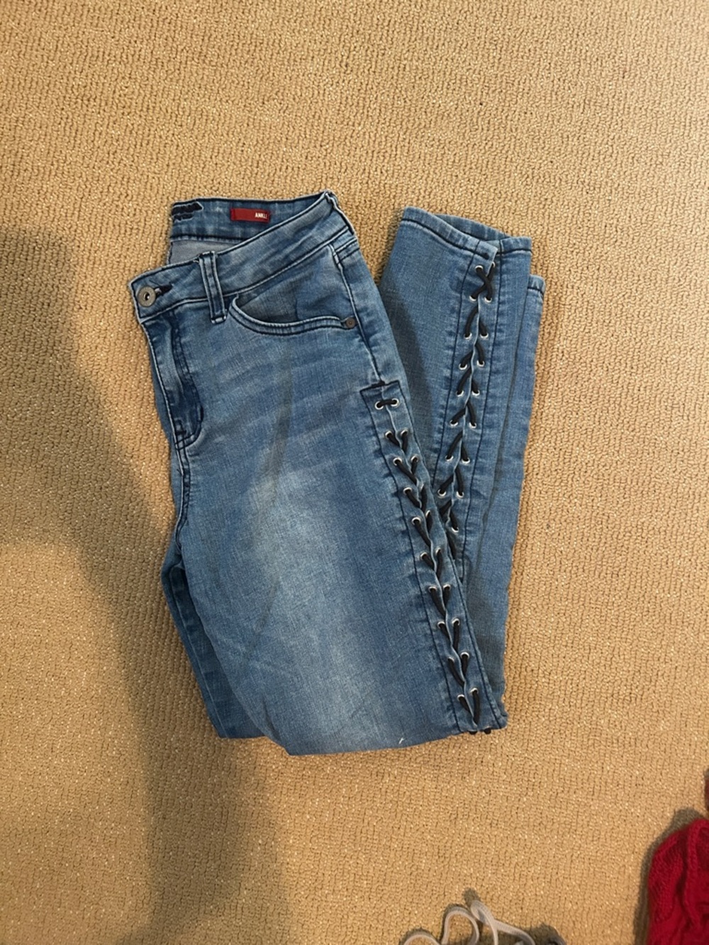 Women’s Lace-Up Side Denim Ankle Jeans